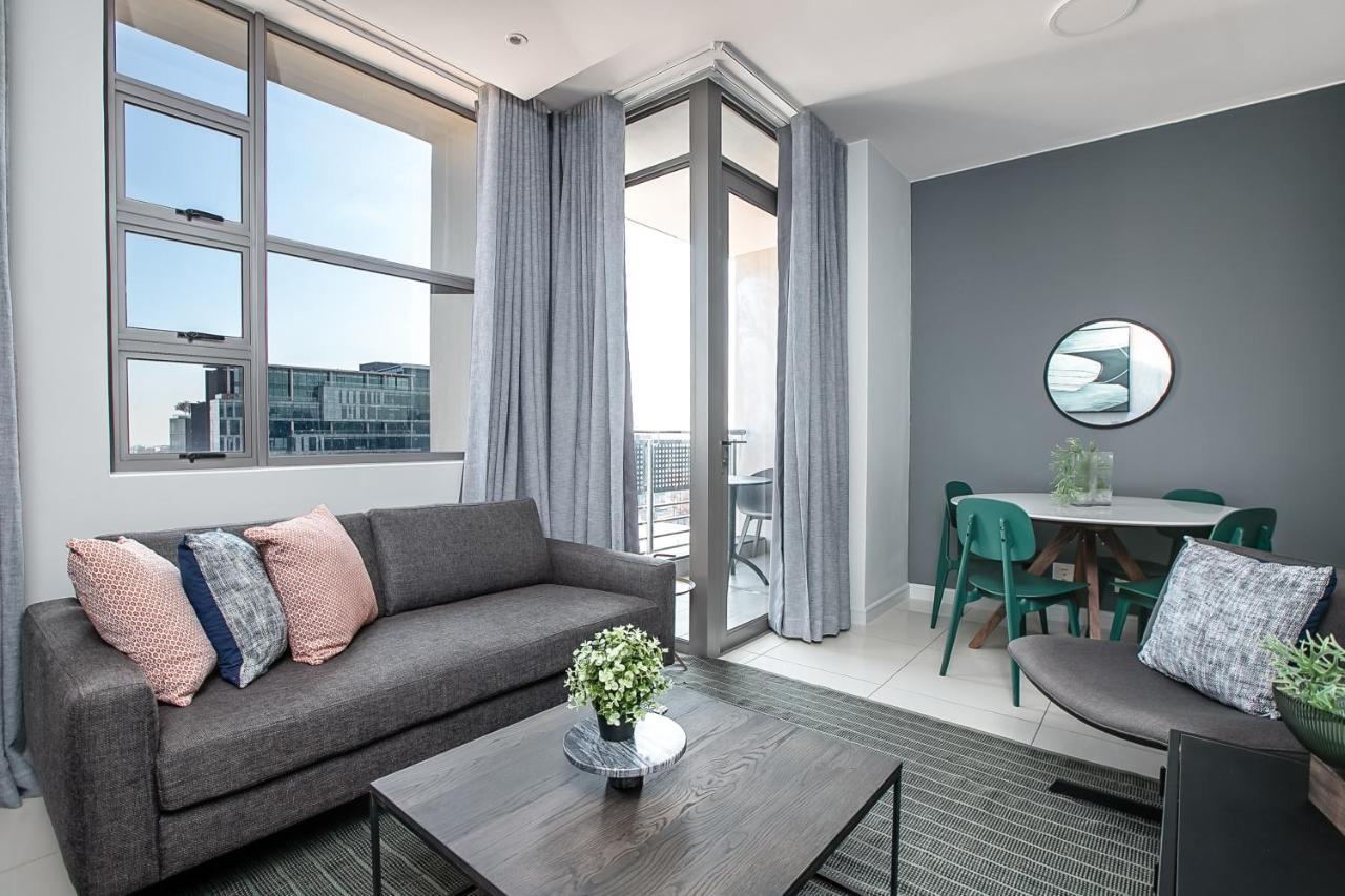 The Median Serviced Collection Apartamento